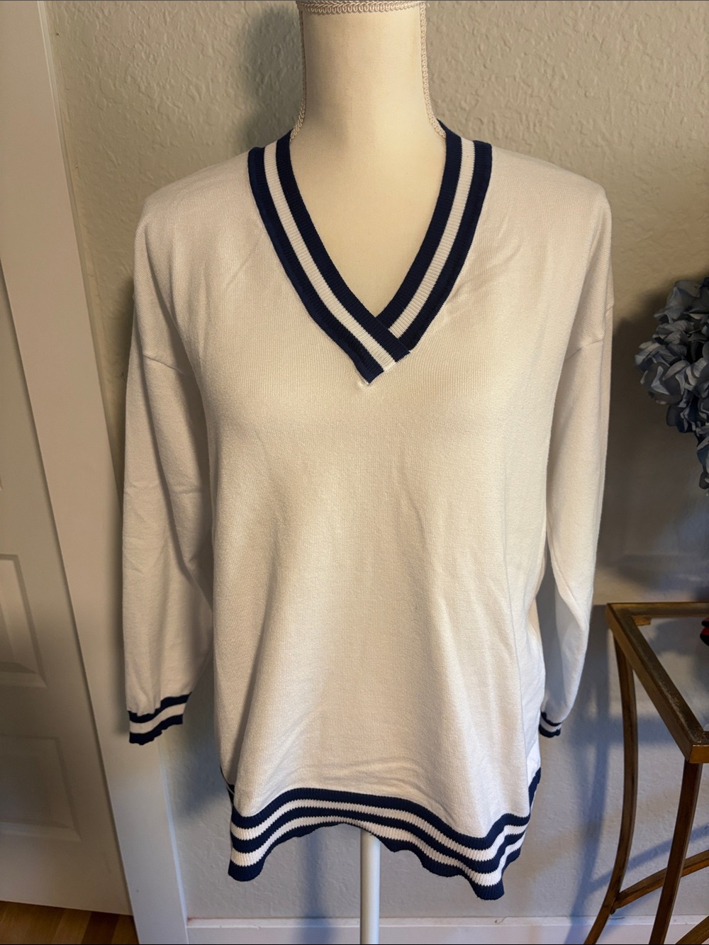 New York & Company White V-Neck Sweater with Navy Trim